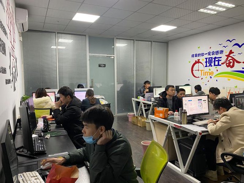 企业管理咨询：构建企业成长的智囊库